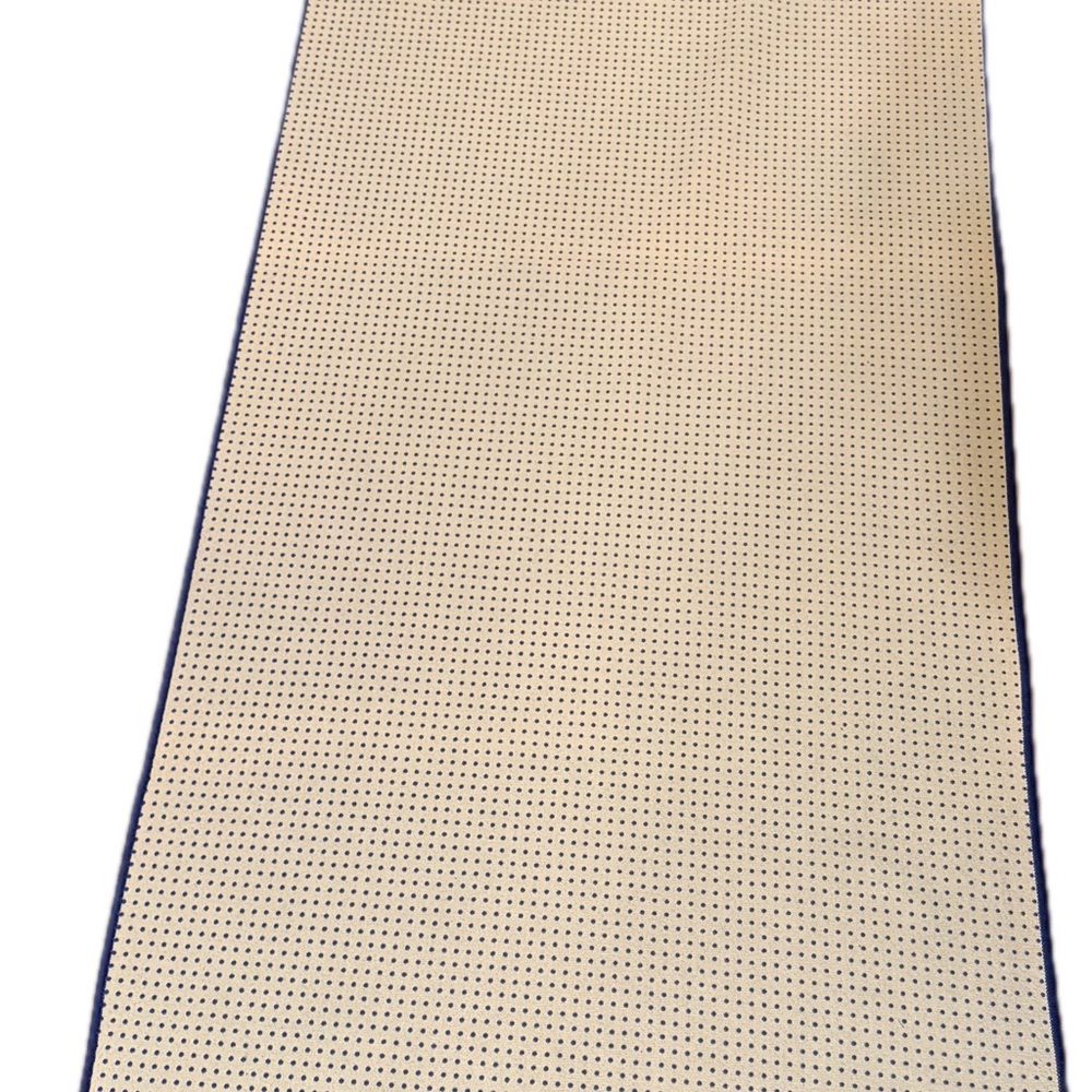 Manduka Yogitoes Yellow Chakra Towel 71" Hot Yoga Towel - Picture 3 of 8